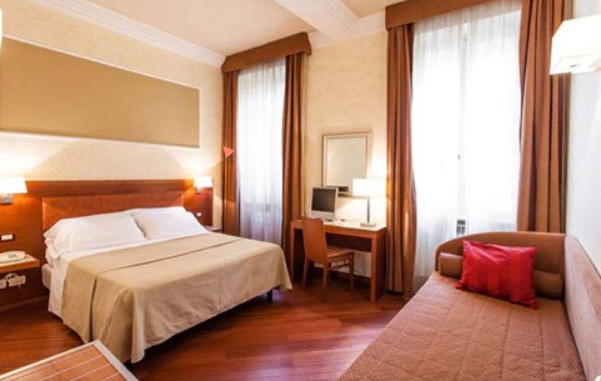 Hotel Madrid Rome Bagian luar foto